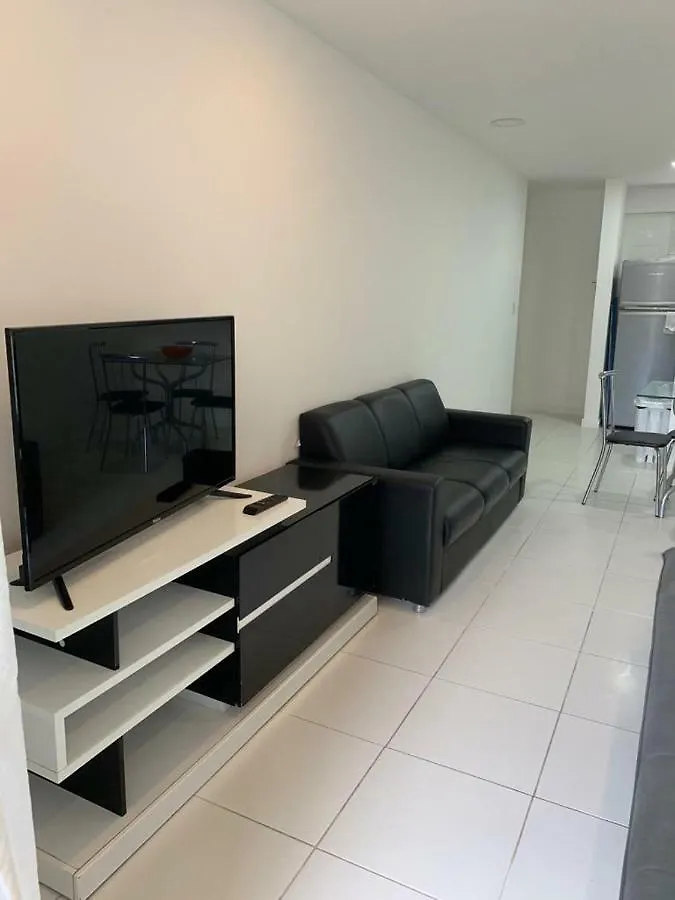 Apartamento Mandai 02 suítes apt 101 MC temporadas Cabo Frío Brasil