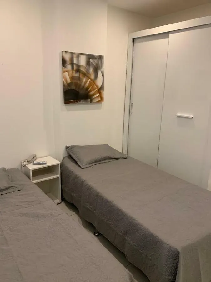 Apartamento Mandai 02 suítes apt 101 MC temporadas Cabo Frío
